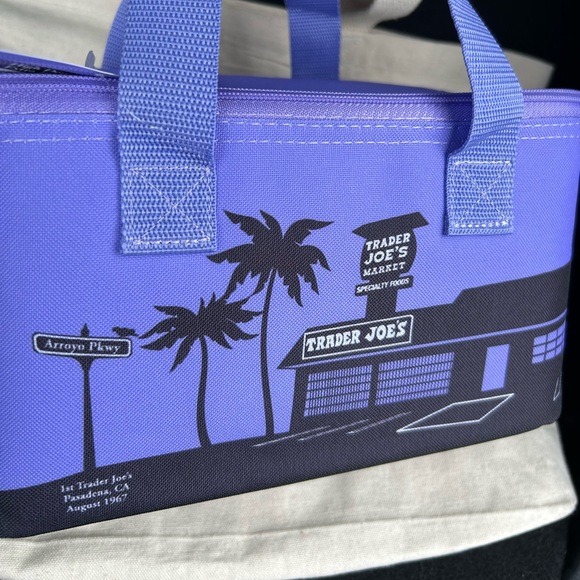 Mini Borsa Termica Trader Joe's LIMITED EDITION, Rossa, In Tela E Nylon, Con Coulisse, Rara